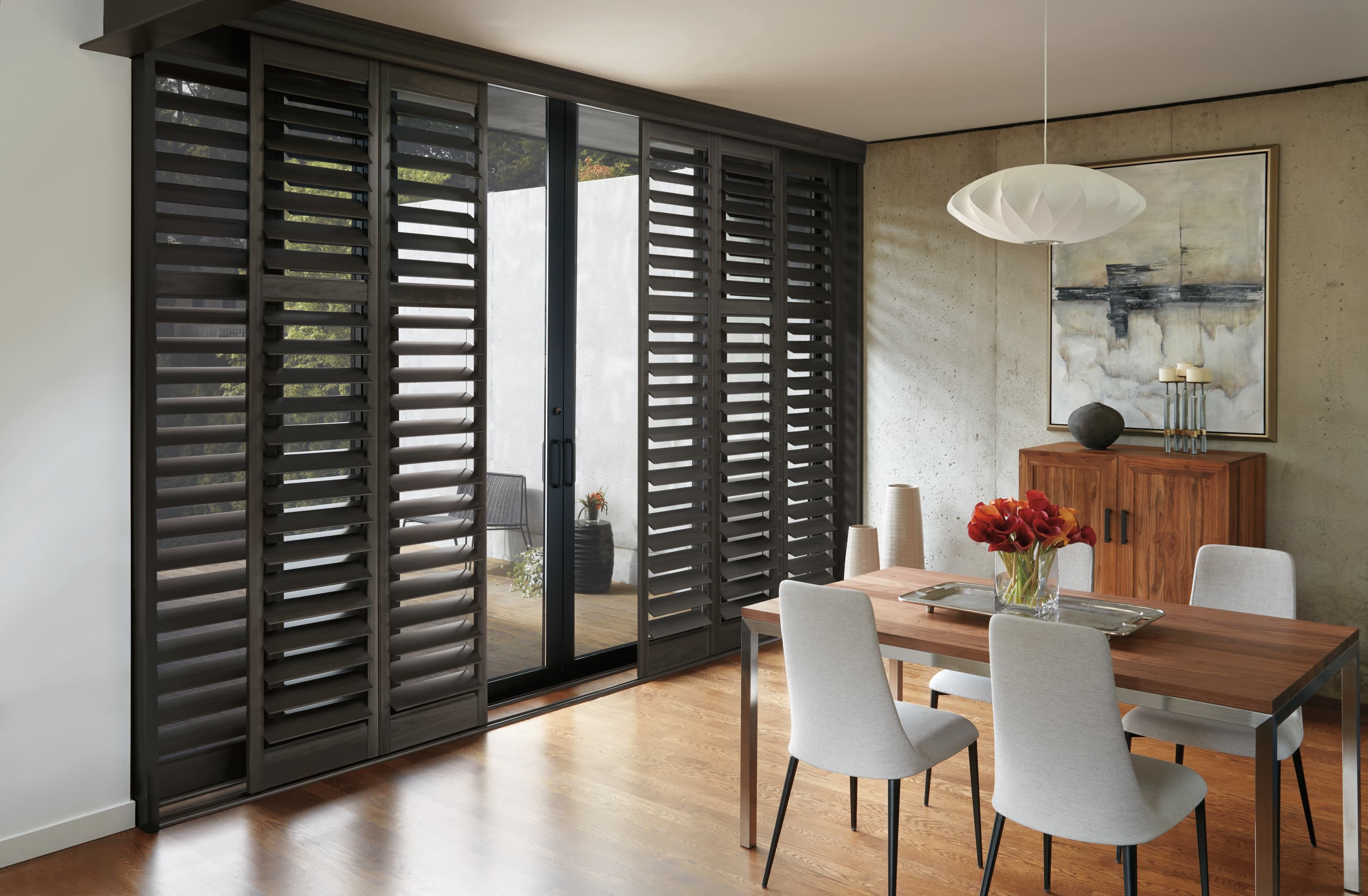 https://cdn.omni.focusglobalinc.com/uploads/ugglfdkgkq2zl6g4mditl6lp-NewStyle_2016_BypassTrack_UrbanGrey_DngRm.jpg